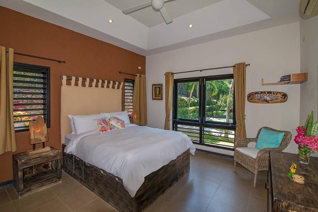 Luxury Villa Sleeps 6, Beach Access, มอนเทโกเบย์ ภายนอก รูปภาพ